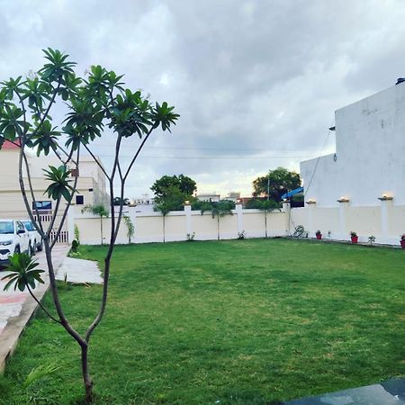 Osho Lifestyle Villa ลัคเนา ภายนอก รูปภาพ