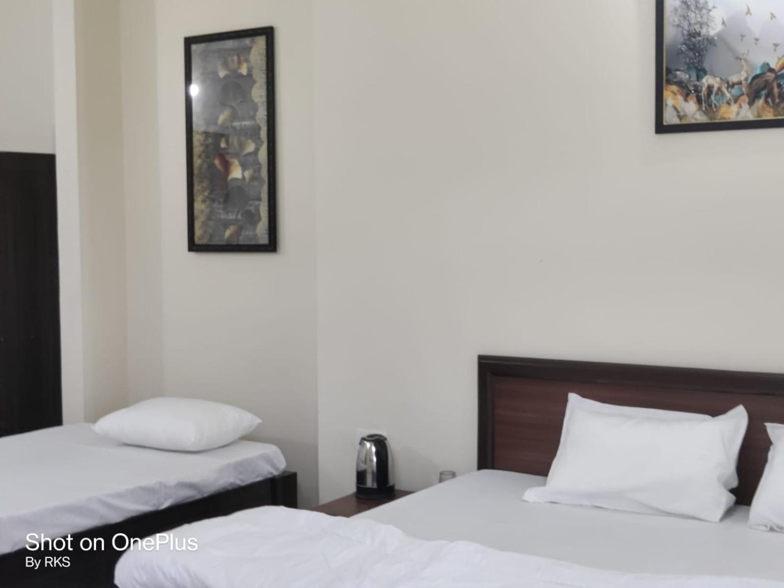 Osho Lifestyle Villa ลัคเนา ภายนอก รูปภาพ