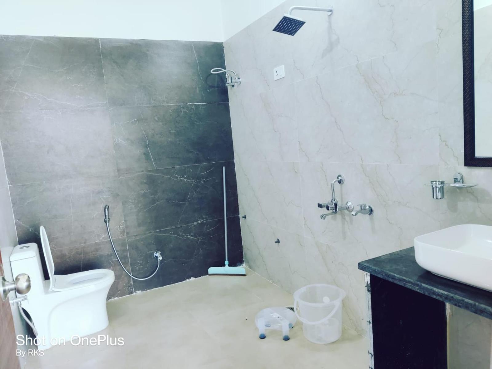 Osho Lifestyle Villa ลัคเนา ภายนอก รูปภาพ
